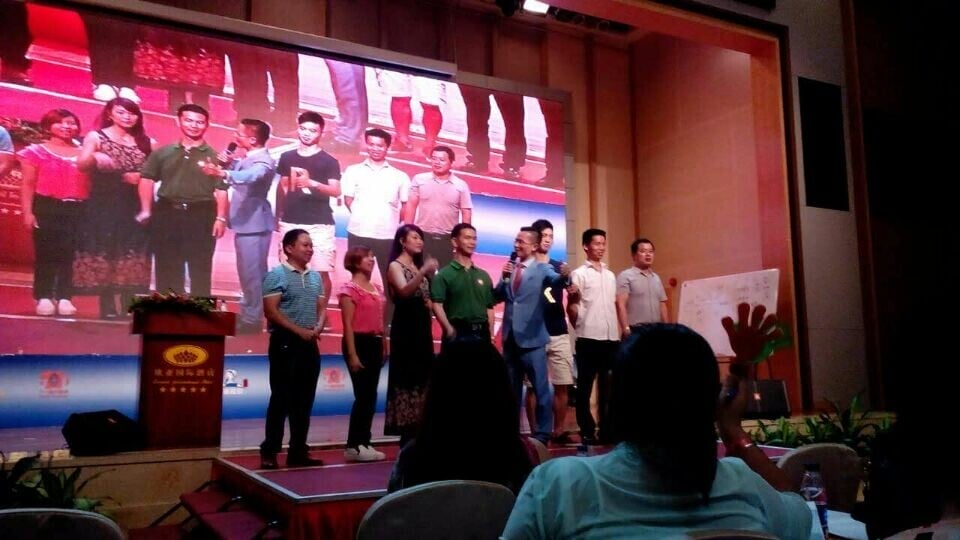 2015092308006849 2015092308006849