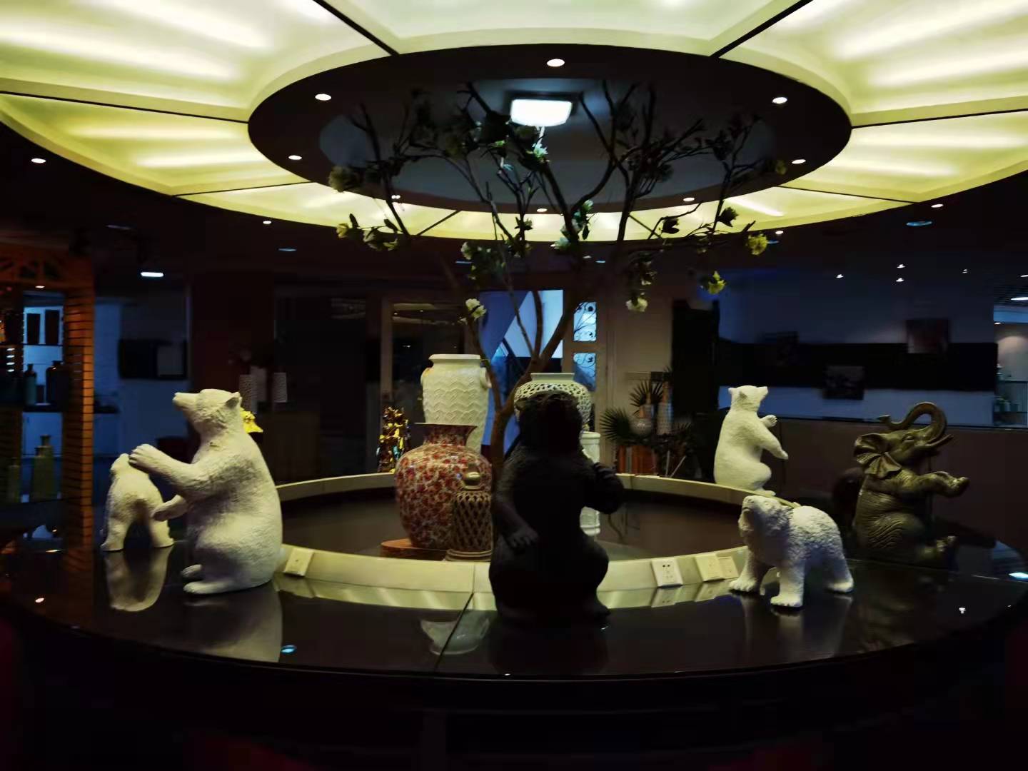 令人(rén)震撼的陶瓷藝術(shù)館