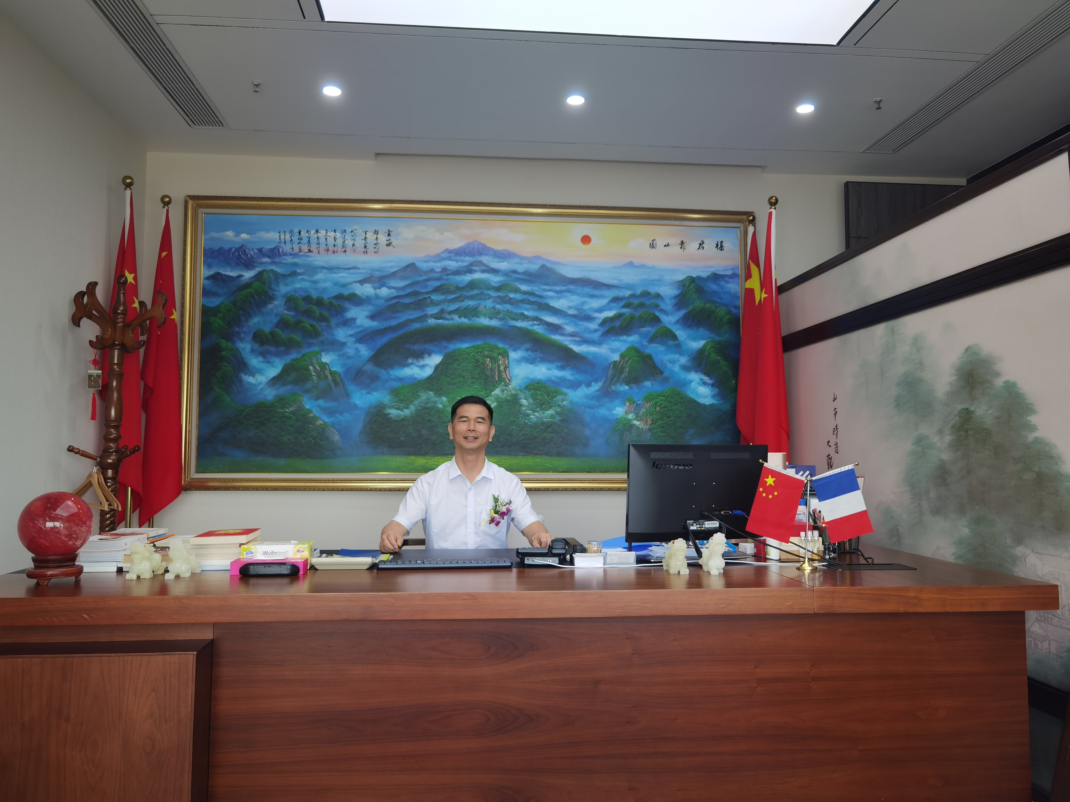 團結奮鬥  同鑄輝煌---深圳粵省心會計事務有限公司新年(nián)緻辭